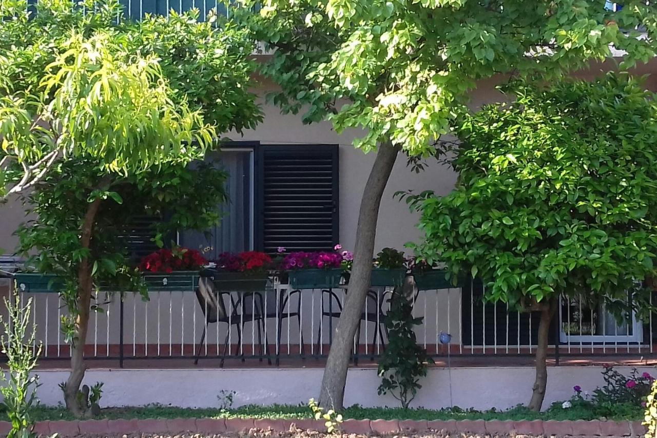 Jordan Apartamento Kaštela Exterior foto